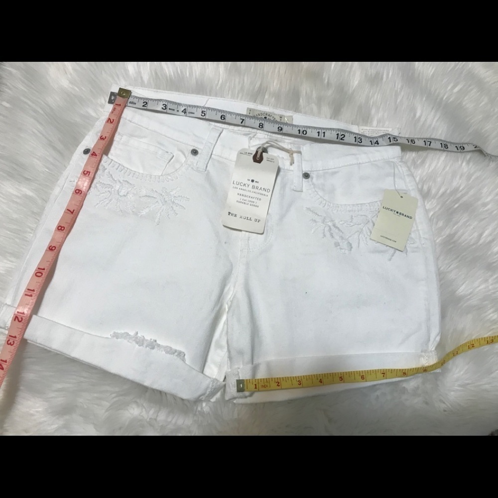 lucky brand roll up crafted emboidered shorts c3. - Picture 6 of 16